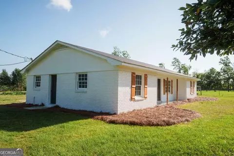 Exterior - 201 Braddy Rd, Ailey, GA 30410 photo 3 of 3