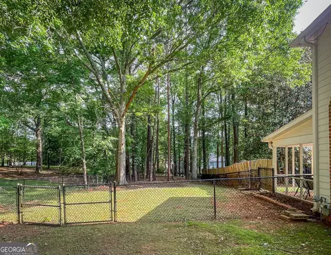 Exterior - 106 Kildare Ct, Lagrange, GA 30240 photo 13 of 16