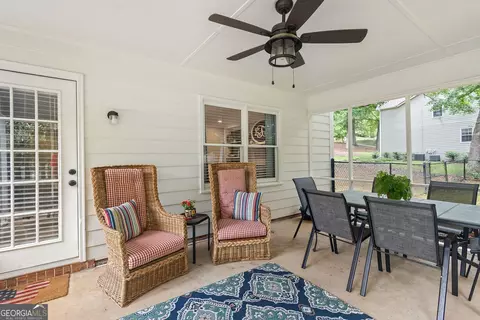 Exterior - 106 Kildare Ct, Lagrange, GA 30240 photo 7 of 16