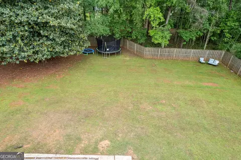 Exterior - 106 Kildare Ct, Lagrange, GA 30240 photo 10 of 16