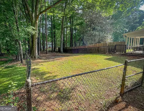 Exterior - 106 Kildare Ct, Lagrange, GA 30240 photo 14 of 16