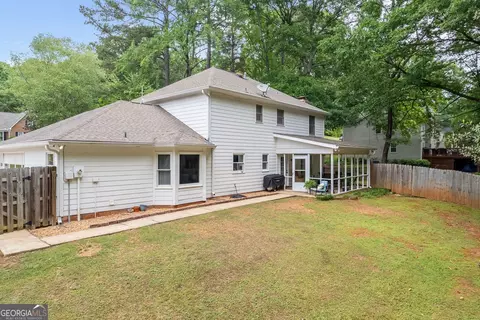 Exterior - 106 Kildare Ct, Lagrange, GA 30240 photo 5 of 16