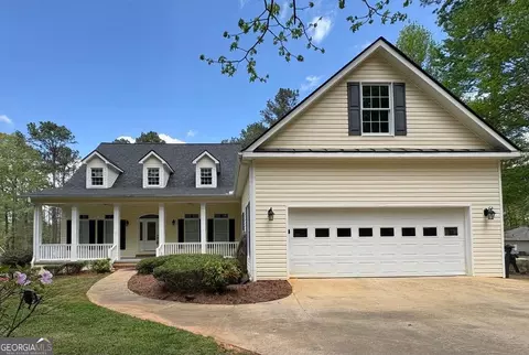 147 S Pine Cove Dr, Lagrange, GA 30240