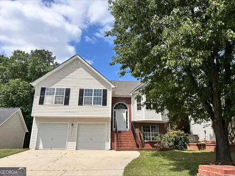 11616 Spring Lake Way, Fayetteville, GA 30215