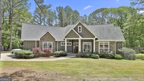 179 Ringer Access Rd, Hogansville, GA 30230