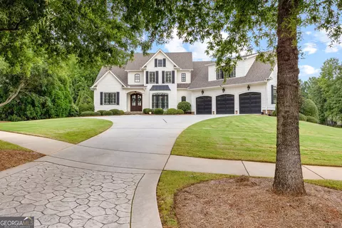 215 Sheridan Ln, Peachtree City, GA 30269