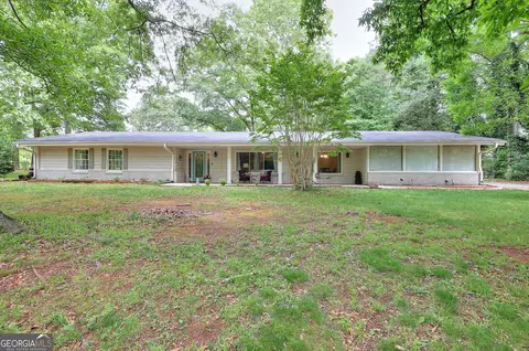 1214 Ferguson Rd, Winder, GA 30680