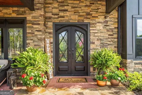 Exterior - 281 Abbott Dr, Canton, GA 30114 photo 6 of 25