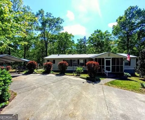 328 Kelly Creek Rd, Waco, GA 30182