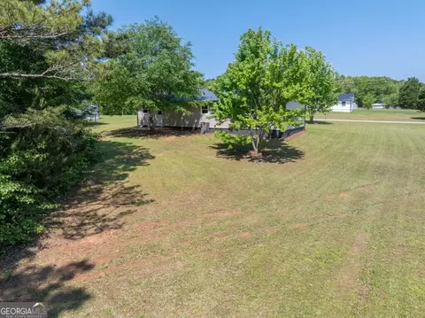 Exterior - 717 Phillips Dr, Monroe, GA 30656 photo 8 of 9