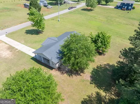 View/Area - 717 Phillips Dr, Monroe, GA 30656 photo 3 of 6