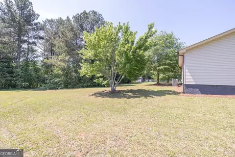 Exterior - 717 Phillips Dr, Monroe, GA 30656 photo 7 of 9
