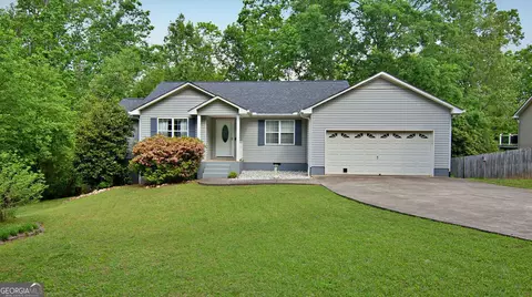 1101 Cherokee Dr, Townville, SC 29689
