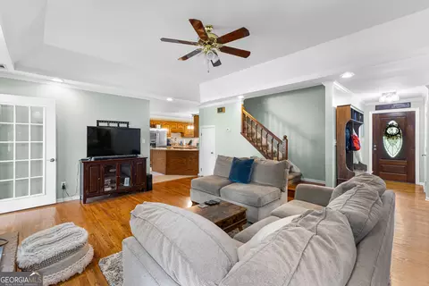 109 Maple Dr, Barnesville, GA 30204 photo 11