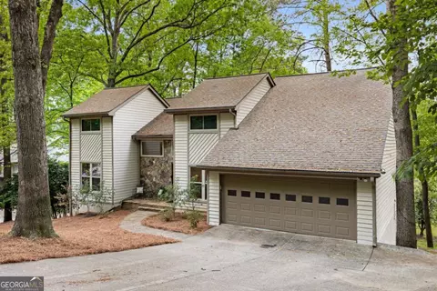 9295 Martin Rd, Roswell, GA 30076