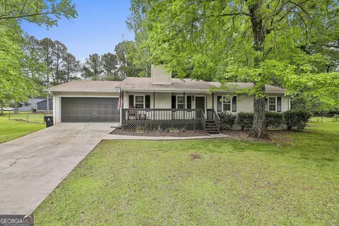 80 Nectarine Dr, Newnan, GA 30265