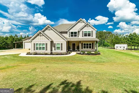 107 Corinth Reserve Pl, Grantville, GA 30220