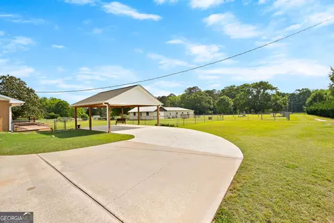 Exterior - 2255 Etheridge Mill Rd, Griffin, GA 30224 photo 4 of 11