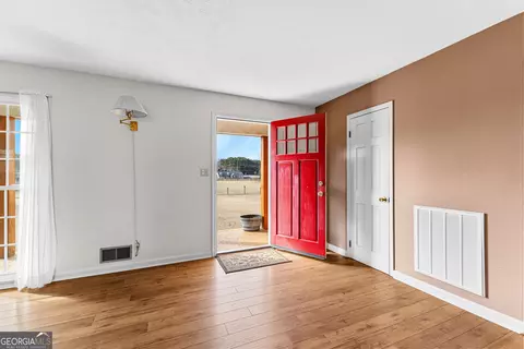 Entry Way - 2255 Etheridge Mill Rd, Griffin, GA 30224 photo 1 of 8
