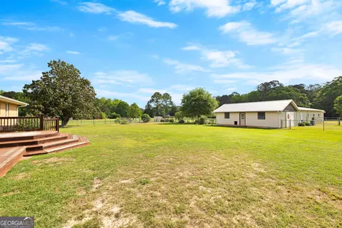 Exterior - 2255 Etheridge Mill Rd, Griffin, GA 30224 photo 5 of 11