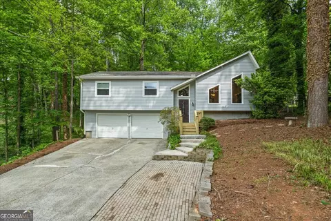 832 Wyntuck Dr NW, Kennesaw, GA 30152