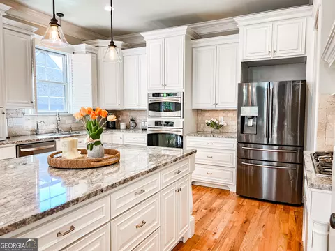 Kitchen - 156 Pond View Rd, Evans, GA 30809 photo 2 of 11