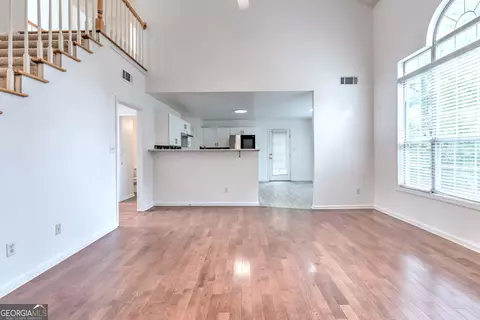 2869 Hickory Run Cir, Duluth, GA 30096 photo 11
