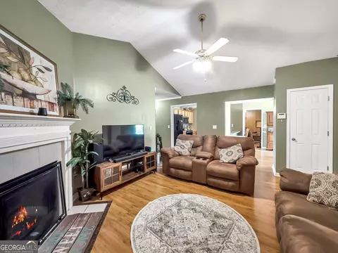 Other - 204 Bluff Ct, Jackson, GA 30233 photo 5 of 9