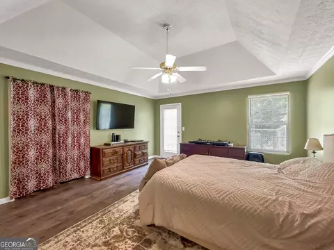 Bedroom - 204 Bluff Ct, Jackson, GA 30233 photo 3 of 11