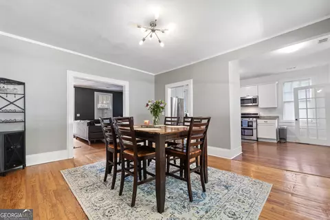 Dining - 136 Corbin Ave, Macon, GA 31204 photo 2 of 2