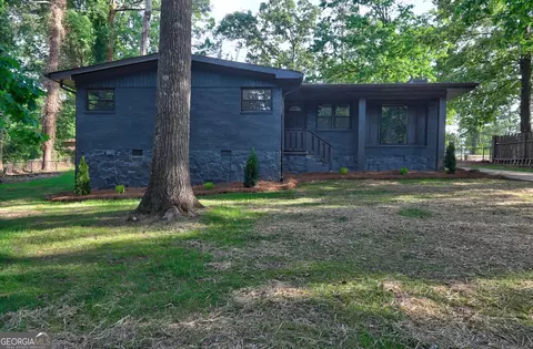 1147 Tanglewood Rd, Jonesboro, GA 30236