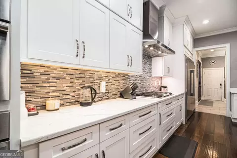 Kitchen - 850 Cog Hl, Mcdonough, GA 30253 photo 2 of 2