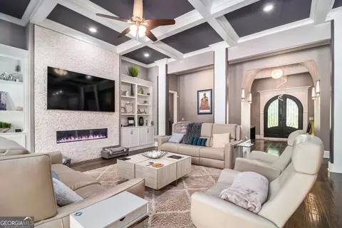 Living - 850 Cog Hl, Mcdonough, GA 30253 photo 3 of 4