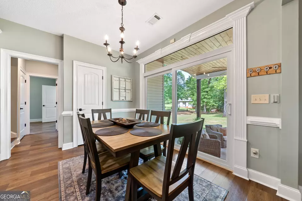 Dining - 104 Old Oak Dr, Forsyth, GA 31029 photo 2 of 5