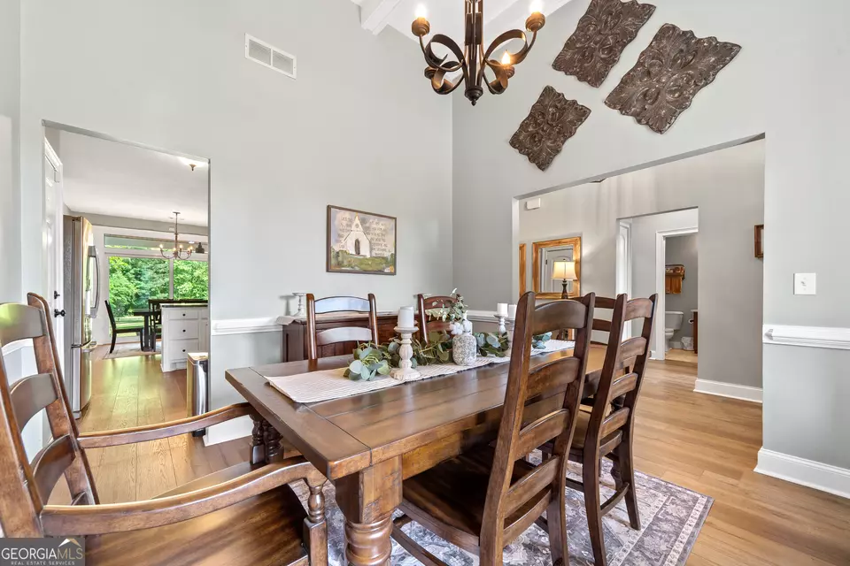 Dining - 104 Old Oak Dr, Forsyth, GA 31029 photo 4 of 5