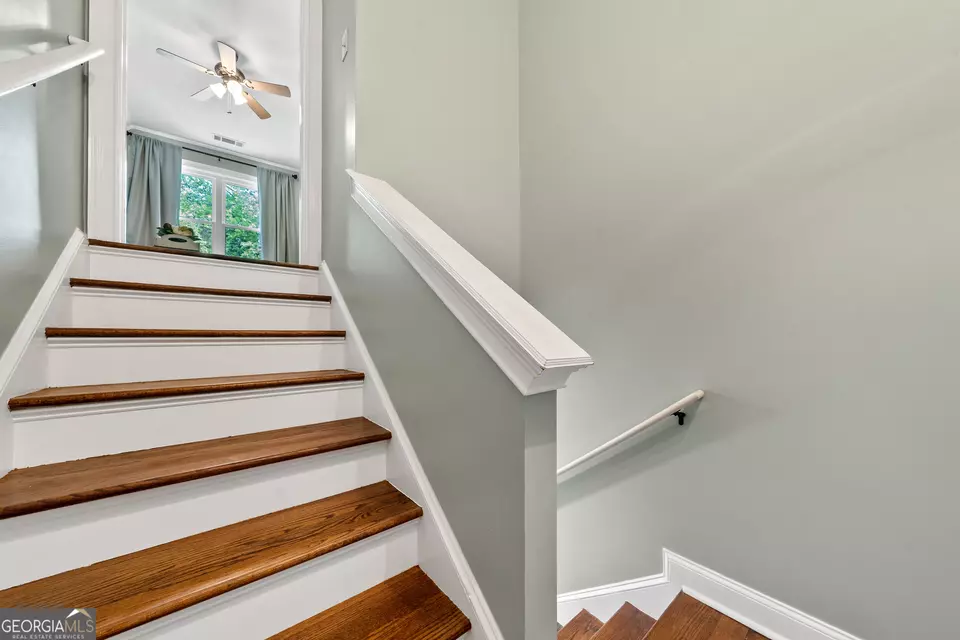 Entry Way - 104 Old Oak Dr, Forsyth, GA 31029 photo 3 of 3