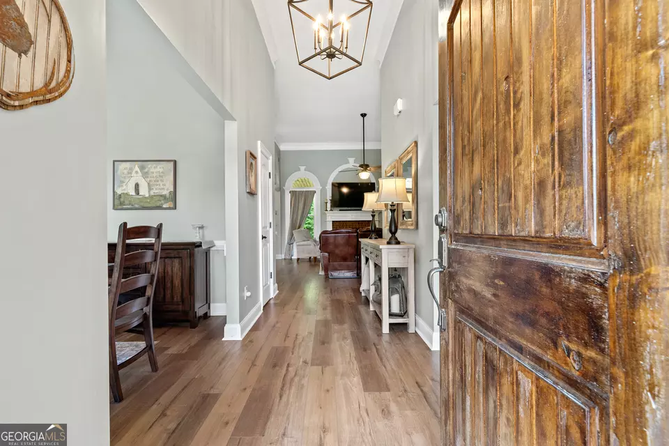Entry Way - 104 Old Oak Dr, Forsyth, GA 31029 photo 1 of 3