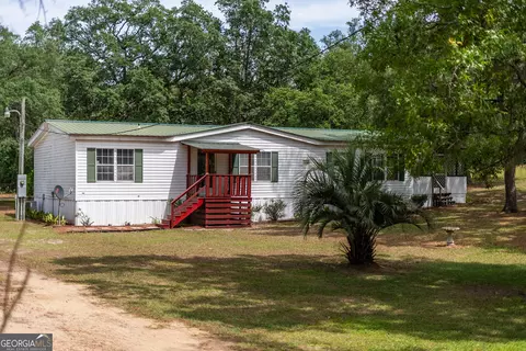 5968 Yellow Bluff Rd, Blackshear, GA 31516