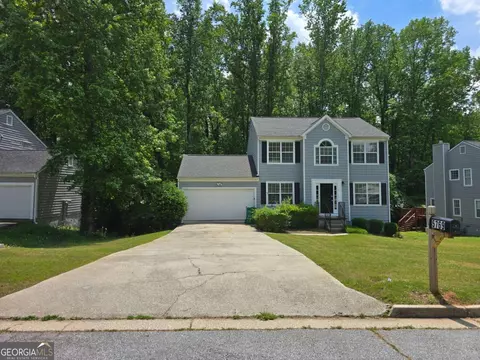 5769 Shadow Creek Dr, Lithonia, GA 30058