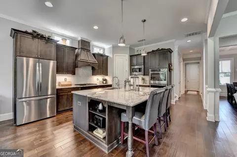 Kitchen - 5741 Autumn Flame Dr, Braselton, GA 30517 photo 2 of 12