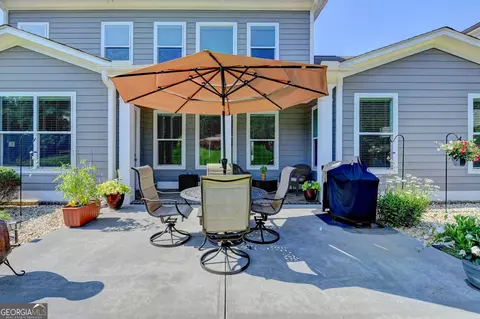 Exterior - 5741 Autumn Flame Dr, Braselton, GA 30517 photo 11 of 34
