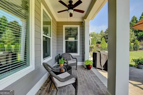 Exterior - 5741 Autumn Flame Dr, Braselton, GA 30517 photo 14 of 34