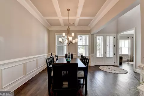 Dining - 5741 Autumn Flame Dr, Braselton, GA 30517 photo 1 of 14