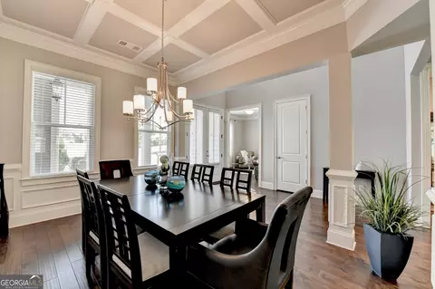 Dining - 5741 Autumn Flame Dr, Braselton, GA 30517 photo 2 of 14