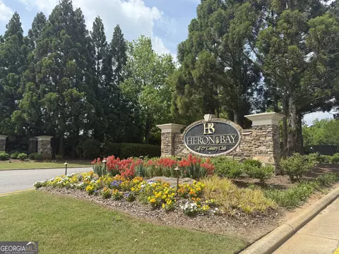 1124 Pebble Creek Ln, Locust Grove, GA 30248
