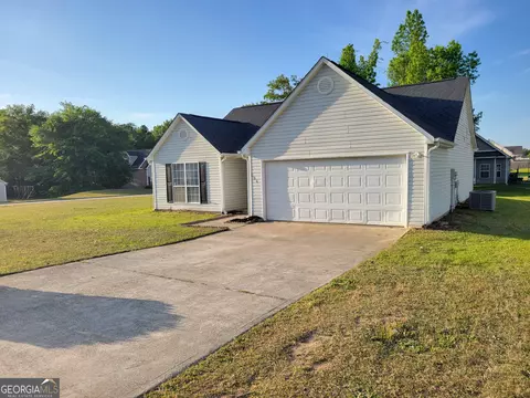 109 Apple Valley Rd, Macon, GA 31217