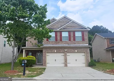 3479 Lake Forge Dr, Fairburn, GA 30213