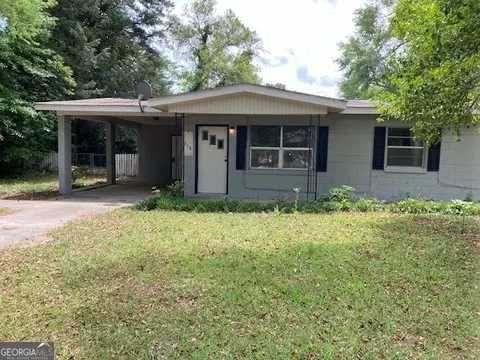 218 Lassiter Dr, Dublin, GA 31021