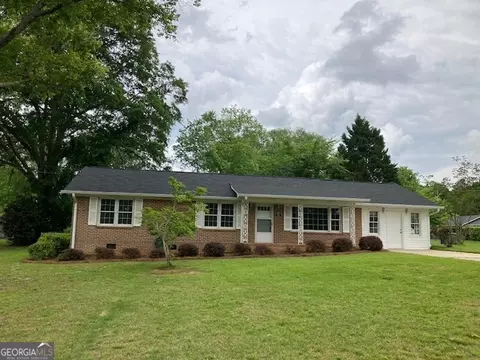 617 Grandview Dr, Griffin, GA 30224
