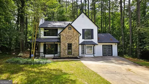 381 Fleming Ct, Jonesboro, GA 30238